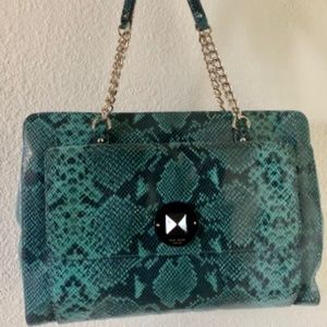 BEAUTIFUL KATE SPADE PURSE